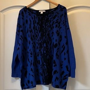 Beautiful Wool and Cashmere Blend  Crewneck Sweater